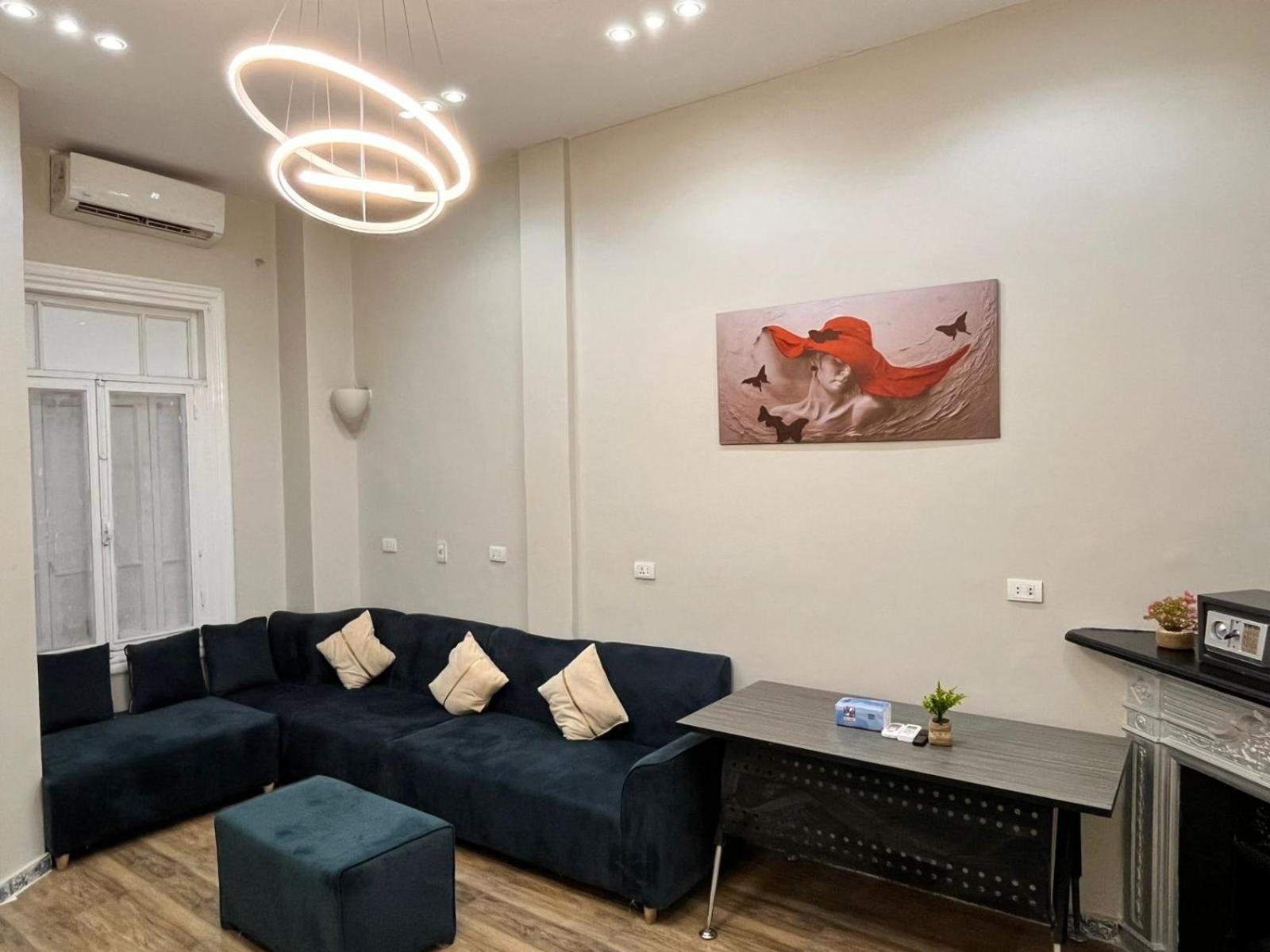 Charming With Italian Architectural Style Apartment *