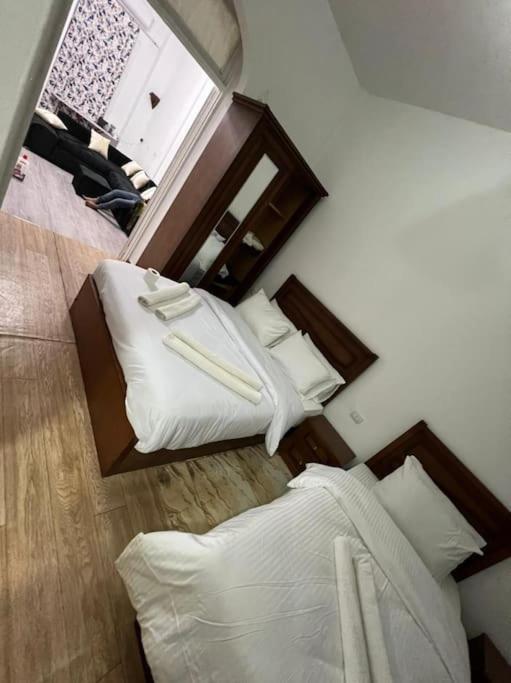Charming With Italian Architectural Style Appartamento