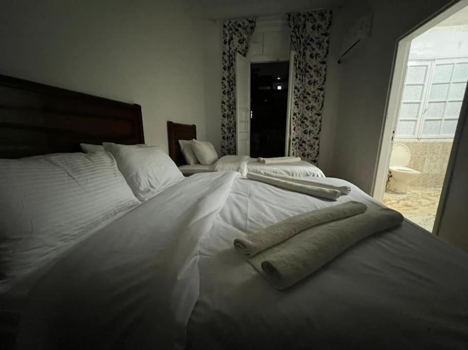 Charming With Italian Architectural Style * Il Cairo
